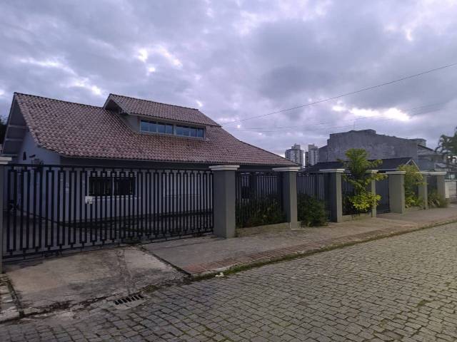 Casa para Venda em Palhoça - 2