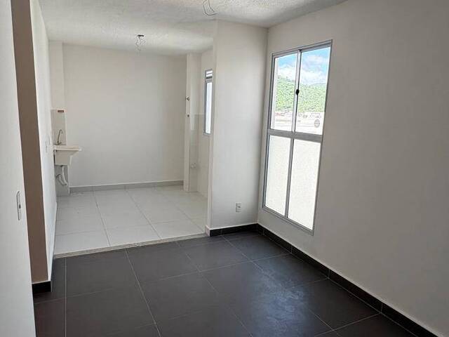 Apartamento para Venda em Palhoça - 4