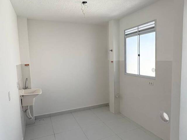 Apartamento para Venda em Palhoça - 5
