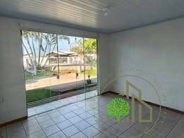 #2026118 - Casa para Locação em Palhoça - SC