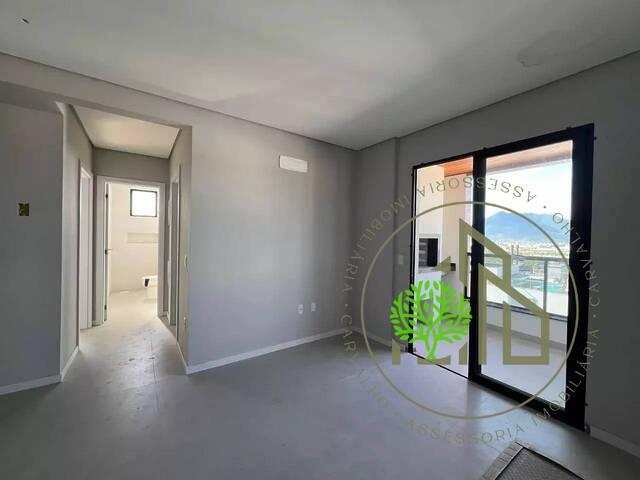 Apartamento para Venda em Palhoça - 4