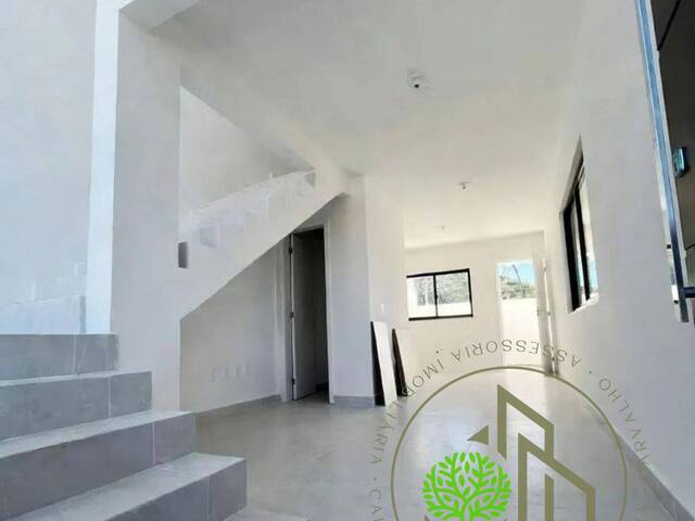 Casa para Venda em São José - 4