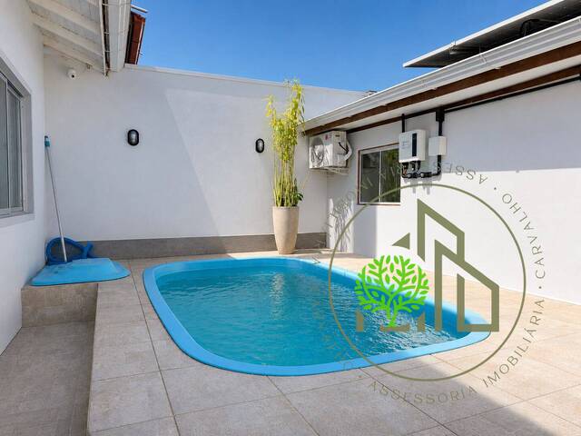 #2026133 - Casa para Venda em Palhoça - SC